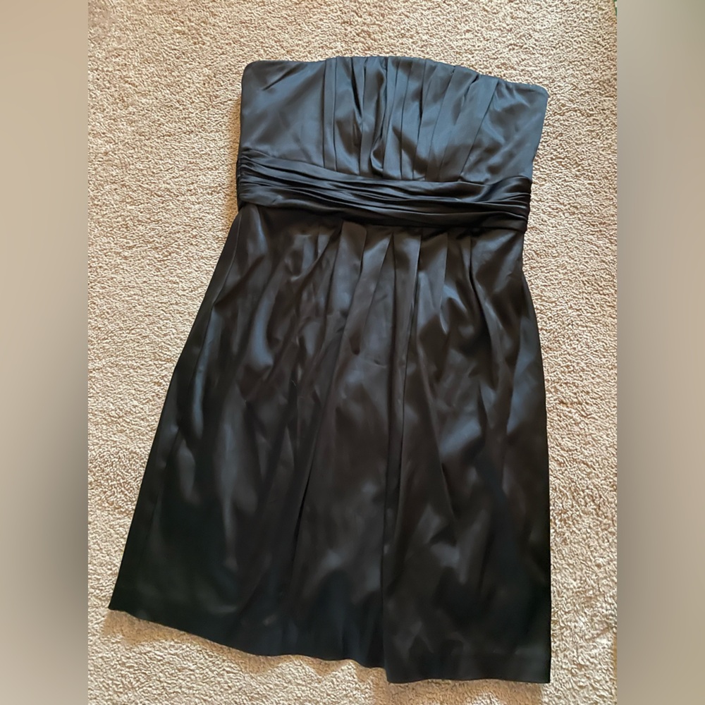 Strapless Black Cocktail Dress - Classic Evening Style